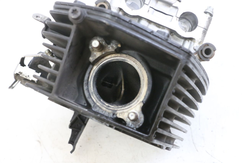 photo de ZYLINDERKOPF VORN BMW R RT ABS 1200 (2010 - 2014) - Charakteristische Merkmale