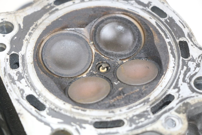 photo de VORDERER ZYLINDERKOPF SUZUKI SV N 650 (1999 - 2002) - Geprüftes Gebrauchtteil