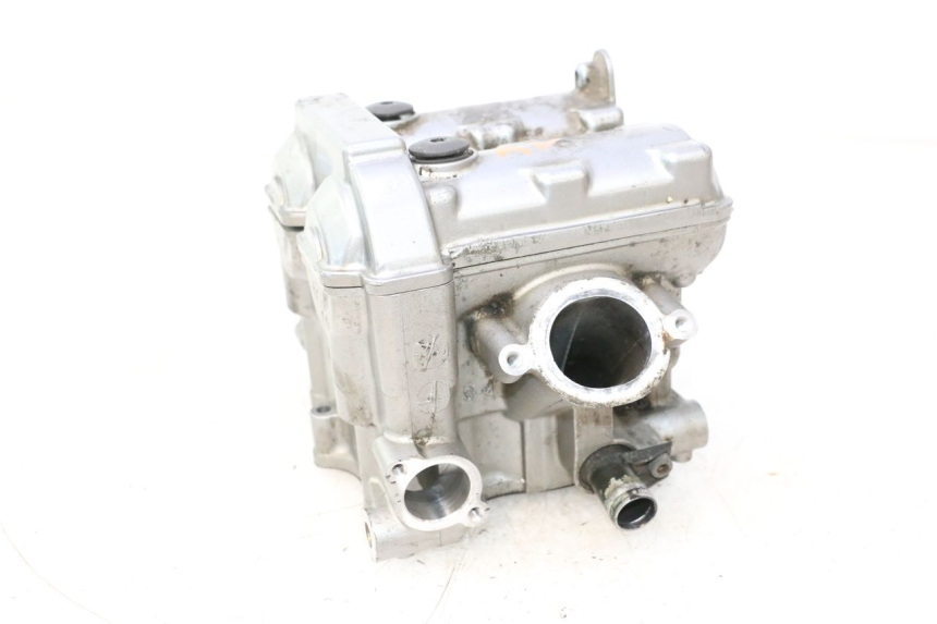 photo de ZYLINDERKOPF VORN SUZUKI SV S 650 (1999 - 2002) - Details der Befestigungspunkte