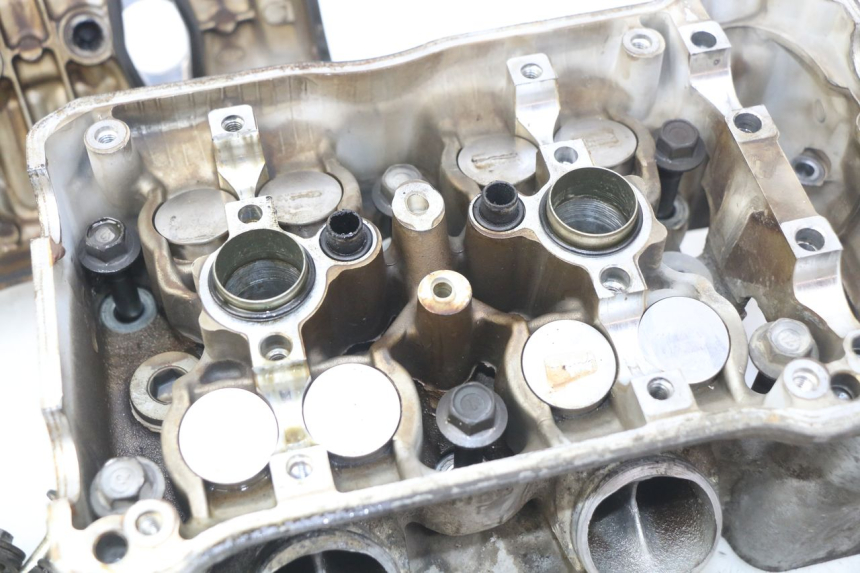 photo de VORDERER ZYLINDERKOPF HONDA VFR FI RC46 800 (1998 - 2001) - Kennzeichnungen und Originalreferenzen