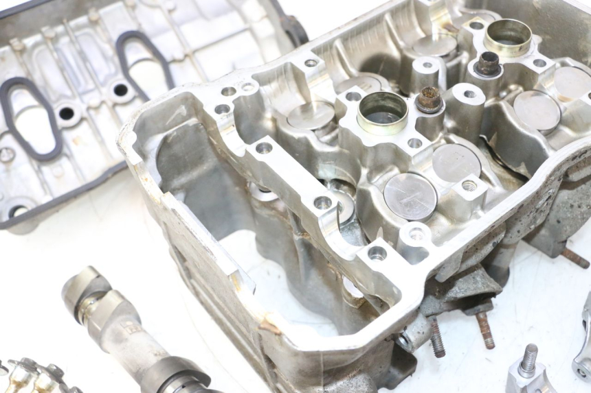 photo de VORDERER ZYLINDERKOPF HONDA VFR FI RC46 800 (1998 - 2001) - Kennzeichnungen und Originalreferenzen