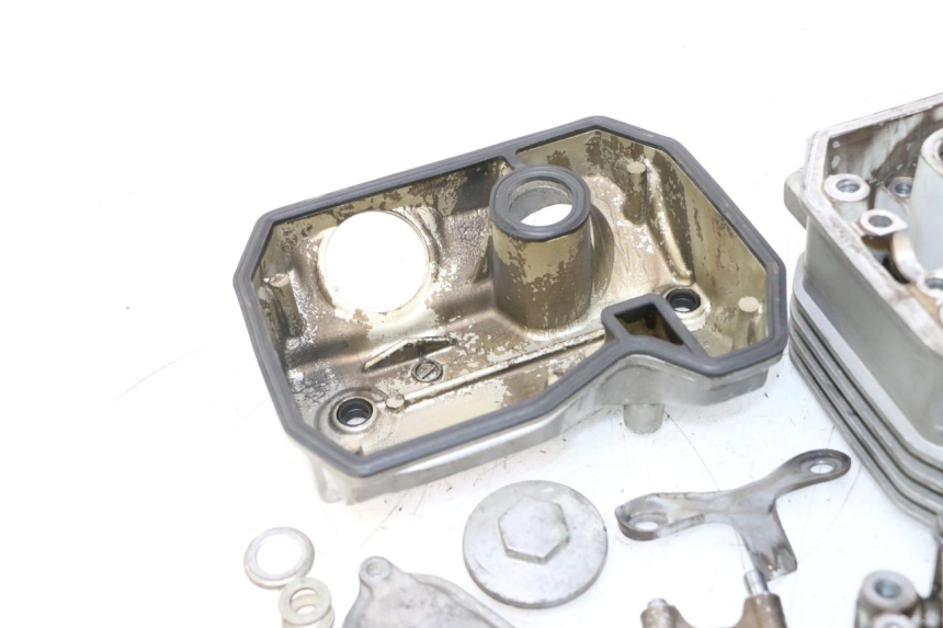photo de ZYLINDERKOPF VORN HONDA XRV AFRICA TWIN 750 (1990 - 1992) - Detaillierte Sichtprüfung