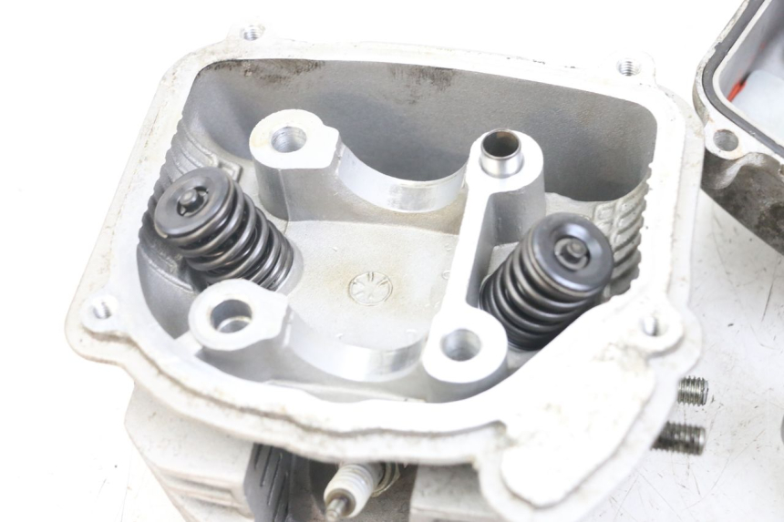 photo de ZYLINDERKOPF JONWAY AZTRAL 125 (2008 - 2017) - Fokus auf die Struktur