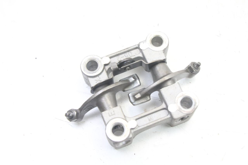 photo de ZYLINDERKOPF DAELIM BESBI 125 (2007 - 2008) - Kennzeichnungen und Originalreferenzen