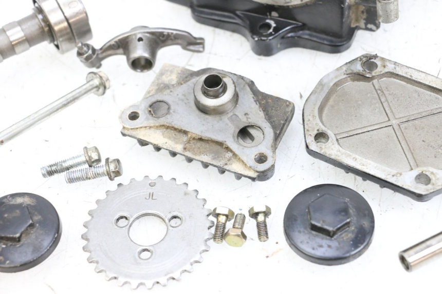 photo de ZYLINDERKOPF MAG POWER BOMBERS 4T 50 (2016 - 2026) - Alternative Perspektive