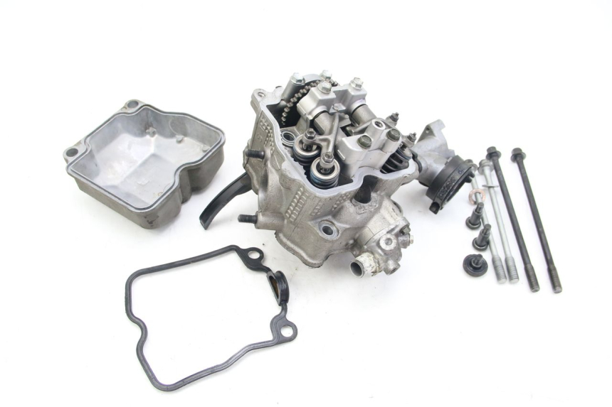 photo de ZYLINDERKOPF SUZUKI BURGMAN 125 (2007 - 2014) - Detailansicht des Bauteils