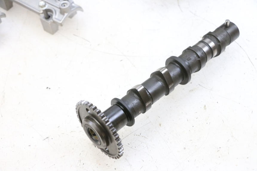 photo de ZYLINDERKOPF SUZUKI BURGMAN 650 (2013 - 2020) - Charakteristische Merkmale