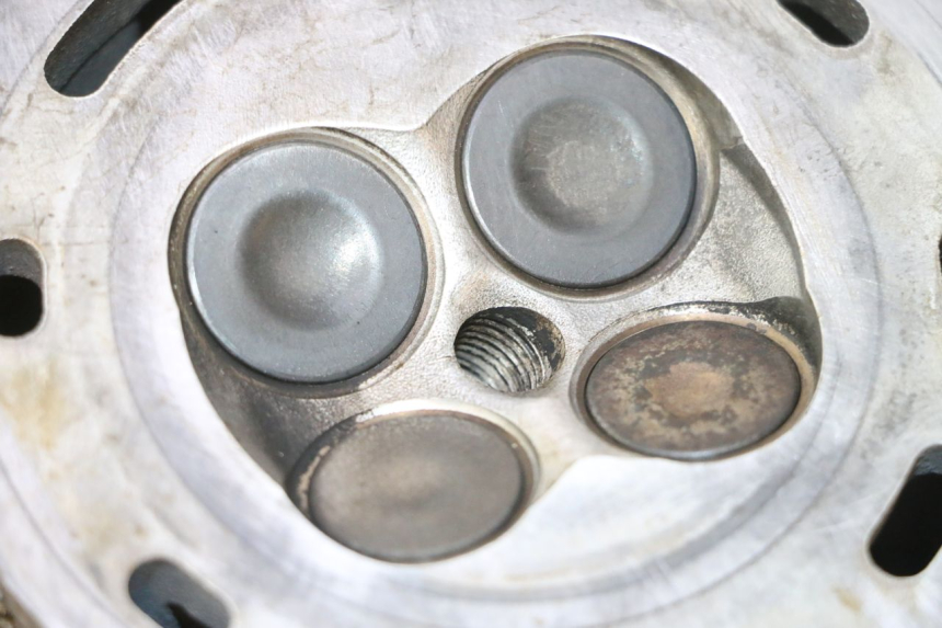photo de ZYLINDERKOPF SUZUKI BURGMAN 125 (2007 - 2014) - Detailansicht des Bauteils