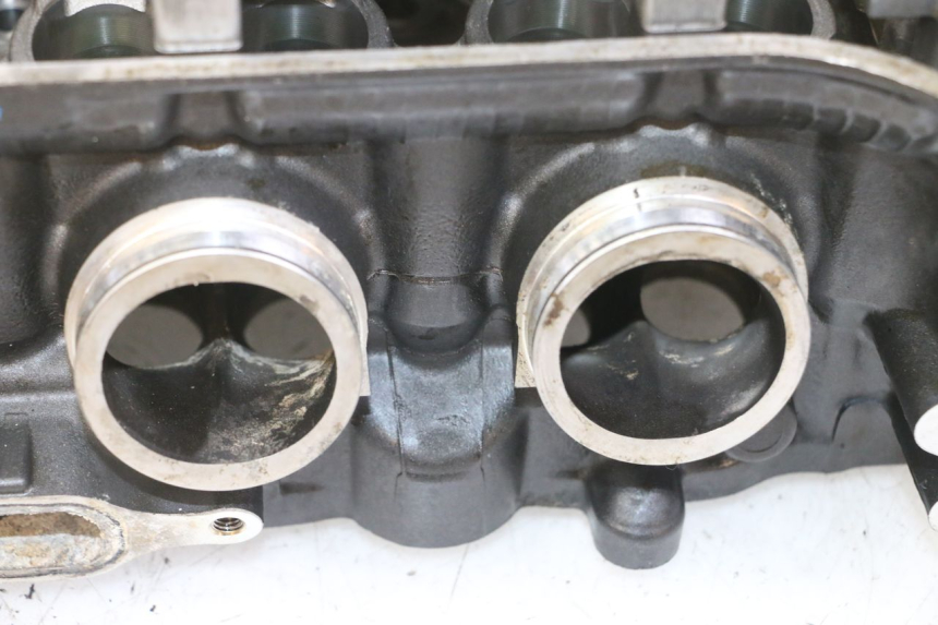 photo de ZYLINDERKOPF HONDA CB R 1000 (2018 - 2023) - Weitere Ansicht des Artikels