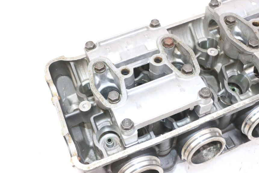 photo de ZYLINDERKOPF HONDA CB R 1000 (2018 - 2023) - Detailansicht des Bauteils