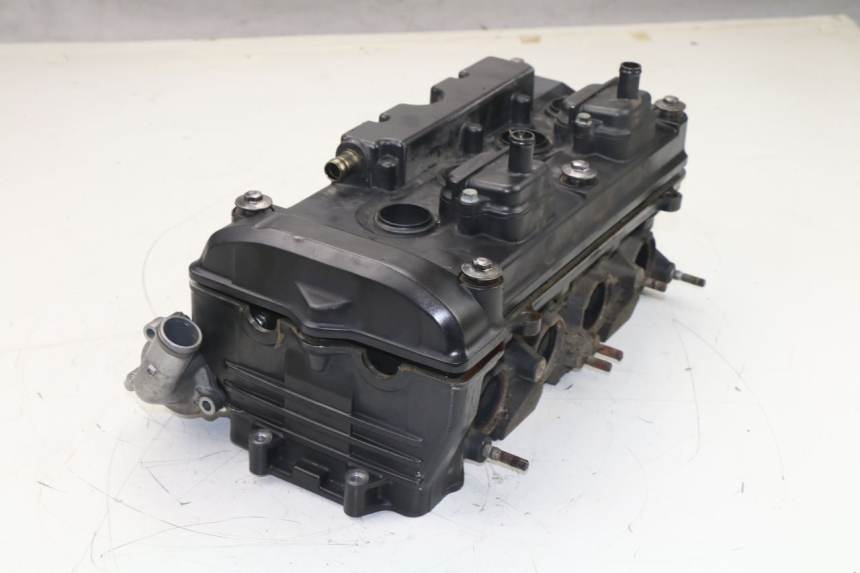 photo de ZYLINDERKOPF HONDA CBF N 600 (2004 - 2007) - Weitere Ansicht des Artikels