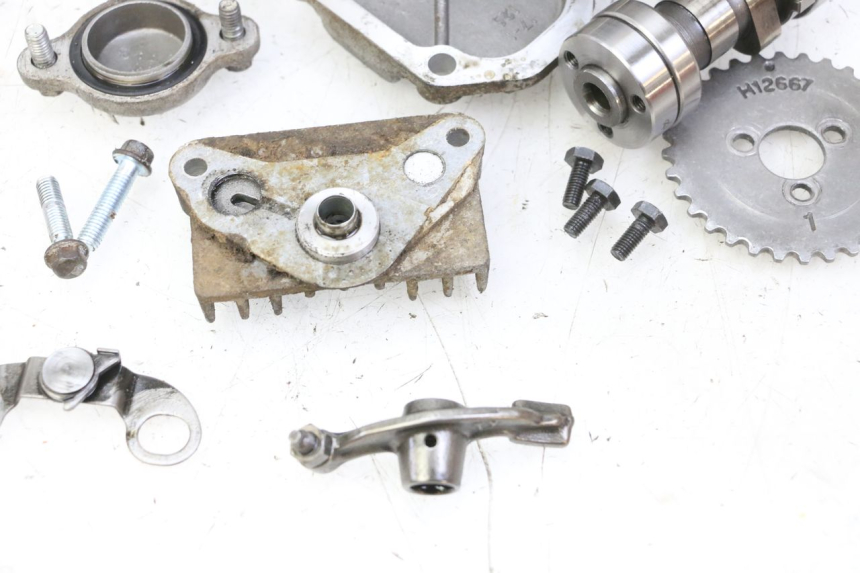 photo de ZYLINDERKOPF CCR DIRT BIKE 125 - Hochauflösende Nahaufnahme