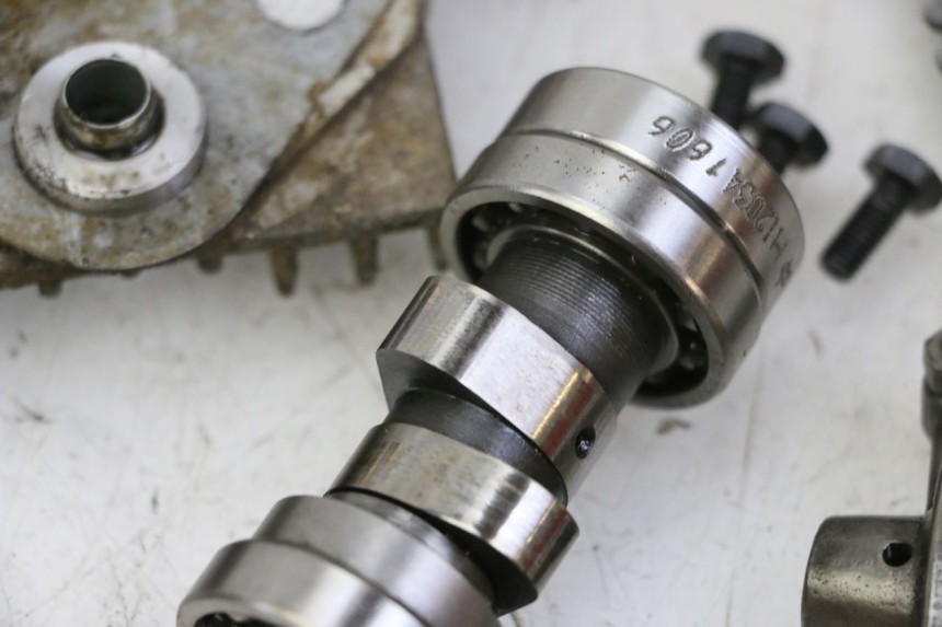 photo de ZYLINDERKOPF CCR DIRT BIKE 125 - Alternative Perspektive