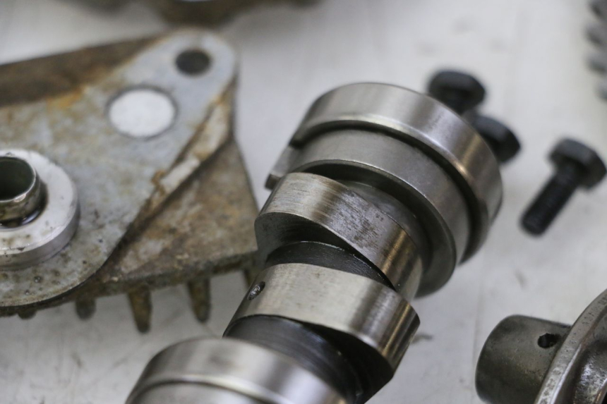 photo de ZYLINDERKOPF CCR DIRT BIKE 125 - Oberflächenzustand und Material