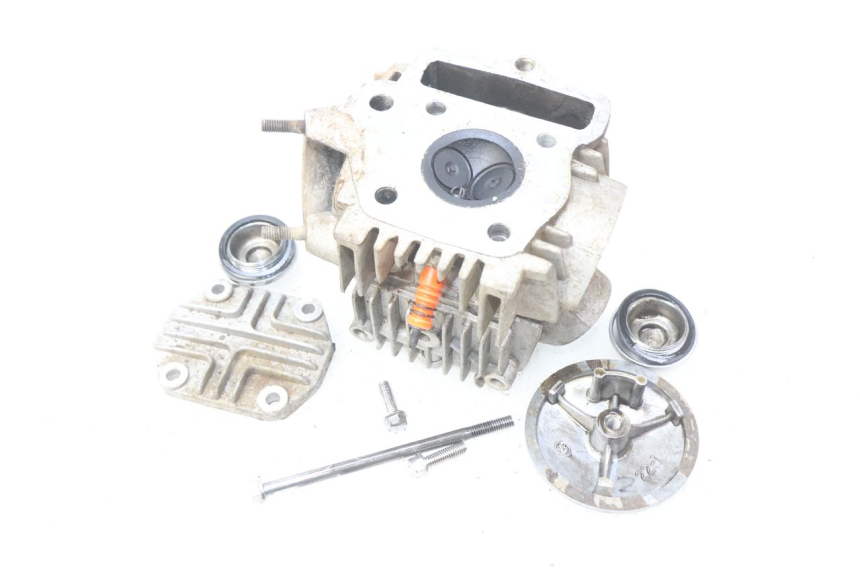 photo de ZYLINDERKOPF CHINESE QUAD ENFANT ATV PUMA 50 - Details der Befestigungspunkte