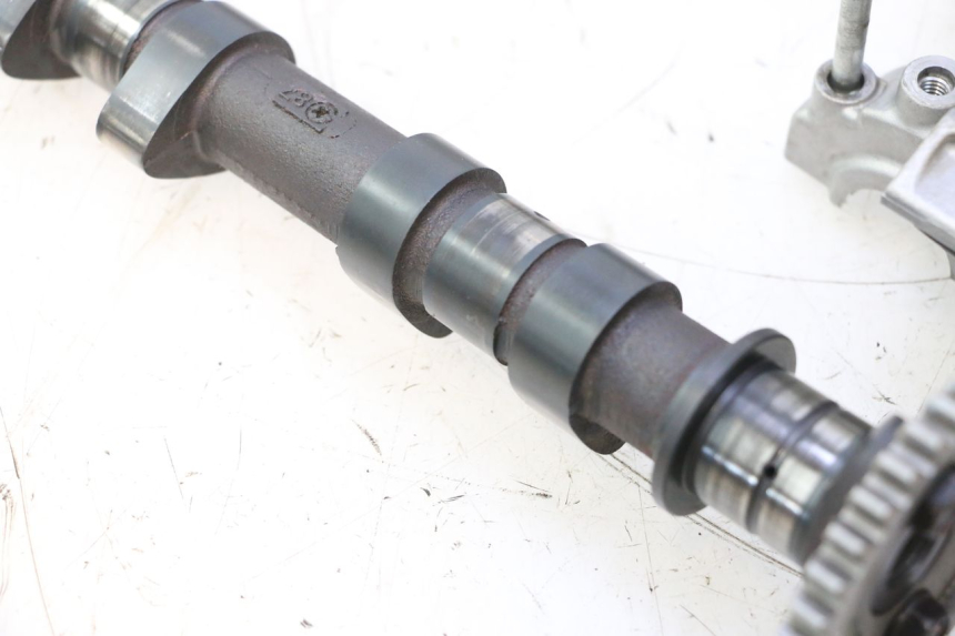 photo de ZYLINDERKOPF KAWASAKI ER-6 ER6 N 650 (2005 - 2009) - Detailansicht des Bauteils