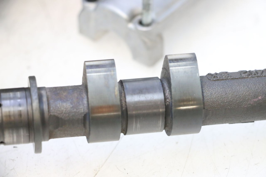 photo de ZYLINDERKOPF KAWASAKI ER-6 ER6 N 650 (2005 - 2009) - Technische Nahaufnahme