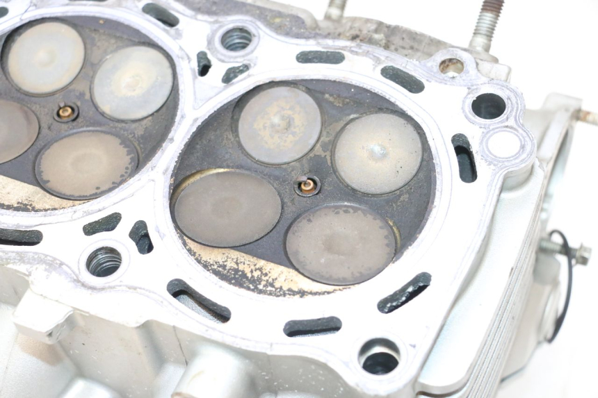 photo de ZYLINDERKOPF KAWASAKI ER-6 ER6 N 650 (2005 - 2009) - Details der Befestigungspunkte