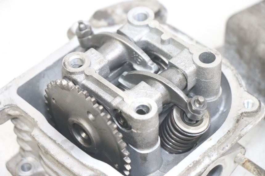 photo de ZYLINDERKOPF JM MOTORS EVOLIS 4T 50 (2018 - 2022) - Oberflächenzustand und Material