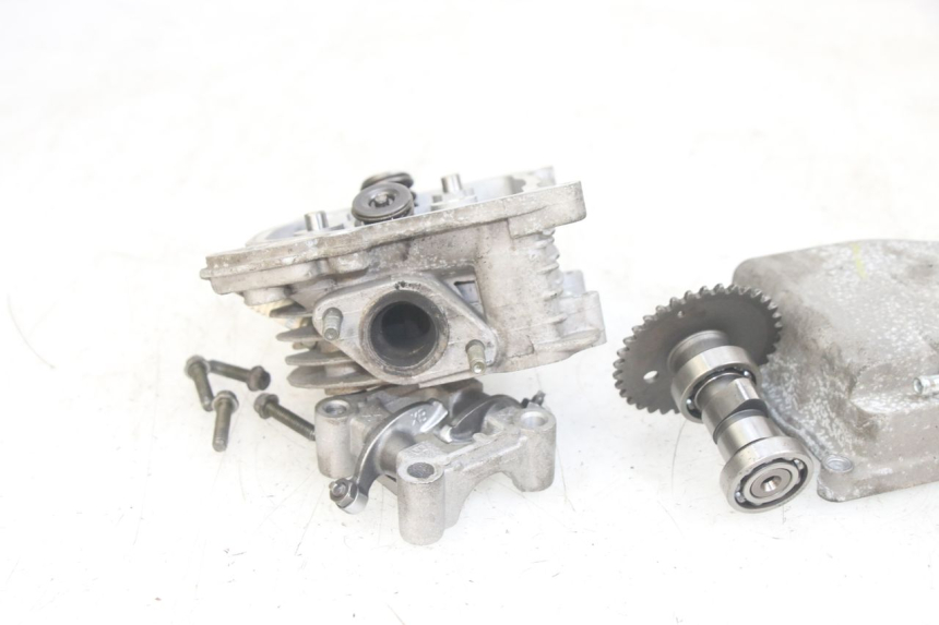 photo de ZYLINDERKOPF JM MOTORS EVOLIS 4T 50 (2018 - 2022) - Kennzeichnungen und Originalreferenzen