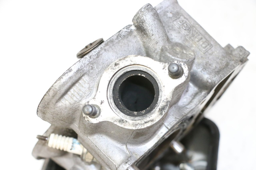 photo de Zylinderkopf HONDA FES S-WING SWING ABS 125 (2007 - 2015) - Kennzeichnungen und Originalreferenzen