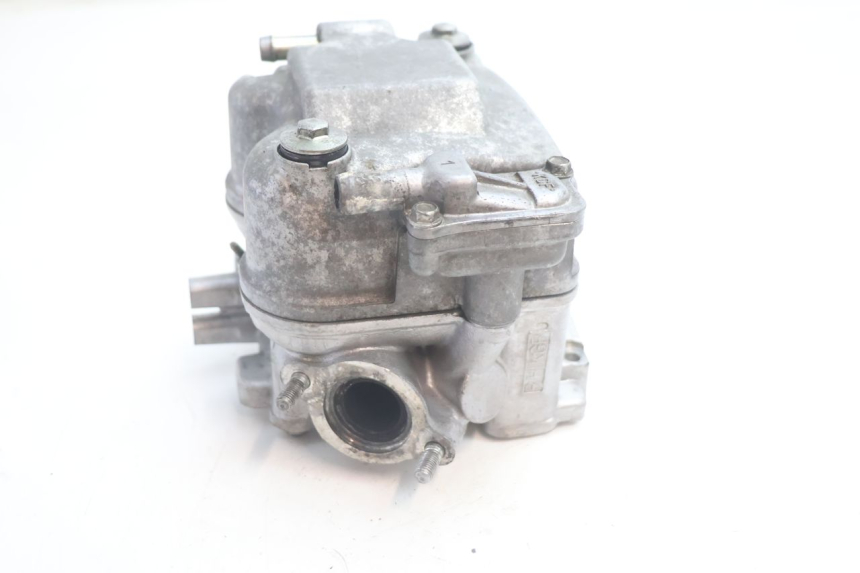 photo de Zylinderkopf HONDA FES S-WING SWING ABS 125 (2007 - 2015) - Detaillierte Sichtprüfung