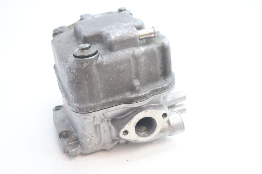 photo de Zylinderkopf HONDA FES S-WING SWING ABS 125 (2007 - 2015) - Alternativer Blickwinkel