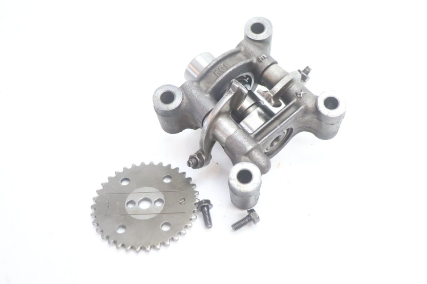 photo de Zylinderkopf HONDA FES S-WING SWING ABS 125 (2007 - 2015) - Details der Befestigungspunkte