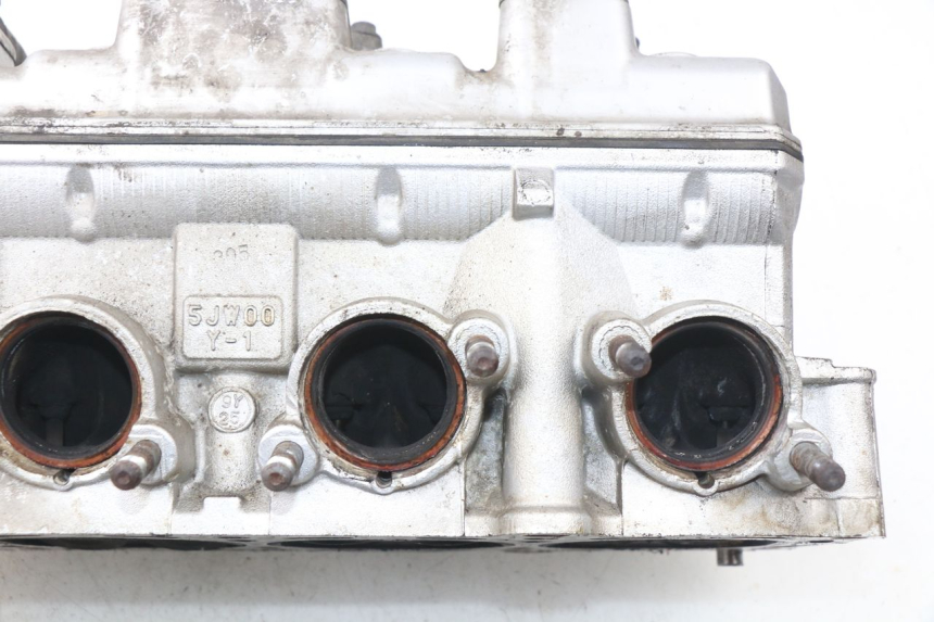 photo de ZYLINDERKOPF YAMAHA FJR ABS 1300 (2006 - 2012) - Zoom auf Gebrauchszustand