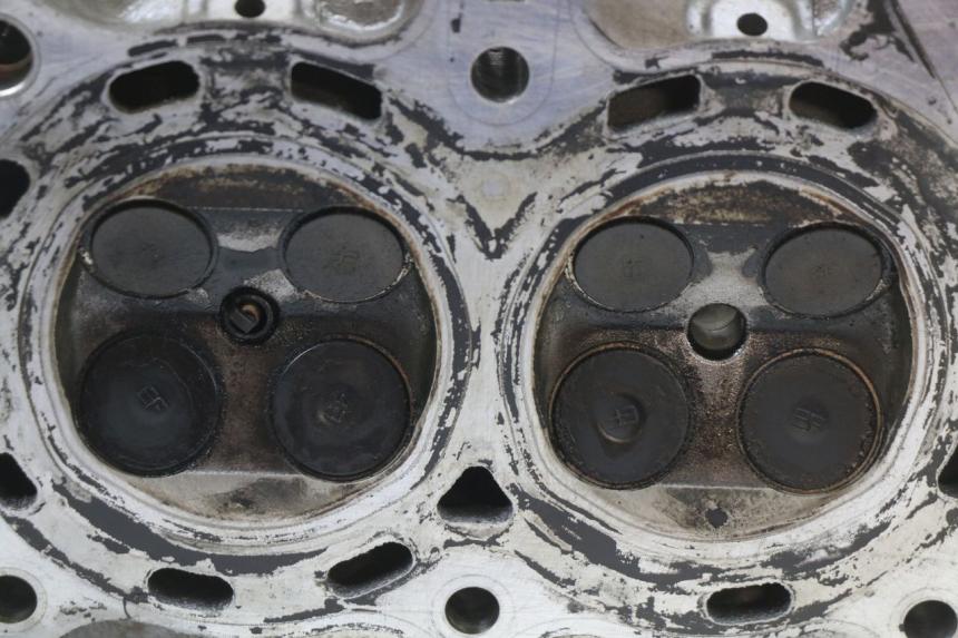 photo de ZYLINDERKOPF HONDA FJS SILVER WING SILVERWING 400 (2005 - 2008) - Geprüftes Gebrauchtteil