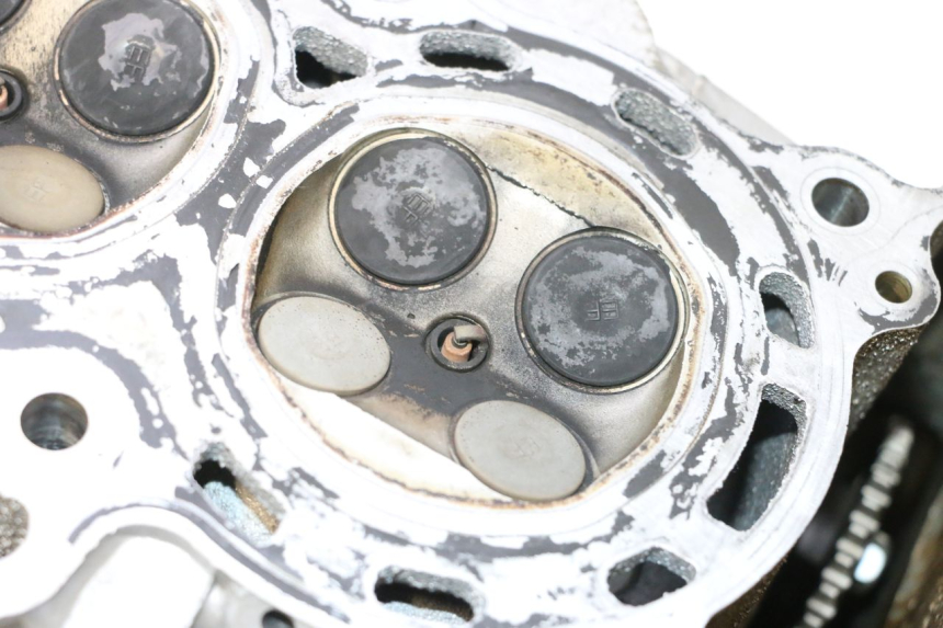 photo de ZYLINDERKOPF HONDA FJS SILVER WING SILVERWING 400 (2005 - 2008) - Alternative Perspektive