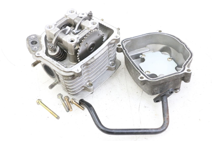 photo de ZYLINDERKOPF GOES WIKI 125 (2010 - 2015) - Weitere Ansicht des Artikels