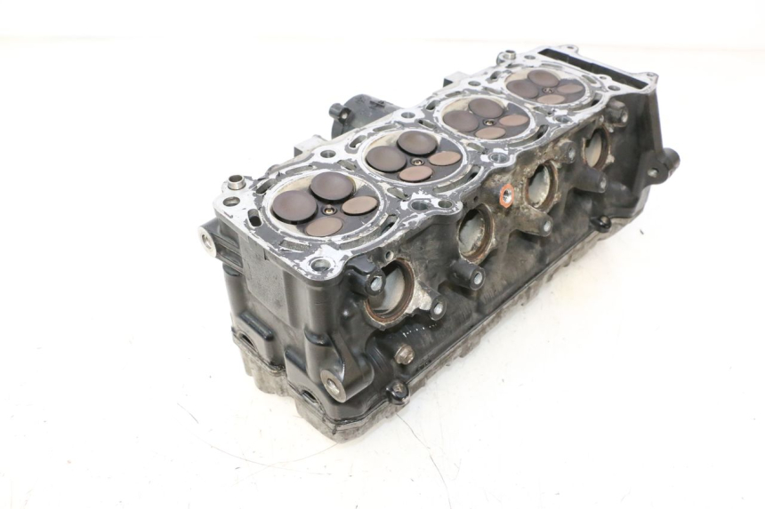 photo de ZYLINDERKOPF SUZUKI GSR 600 (2005 - 2012) - Details der Befestigungspunkte