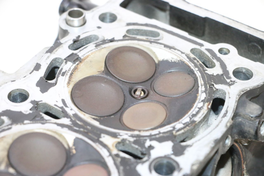 photo de ZYLINDERKOPF SUZUKI GSR 600 (2005 - 2012) - Oberflächenzustand und Material