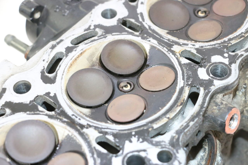 photo de ZYLINDERKOPF SUZUKI GSR 600 (2005 - 2012) - Kennzeichnungen und Originalreferenzen