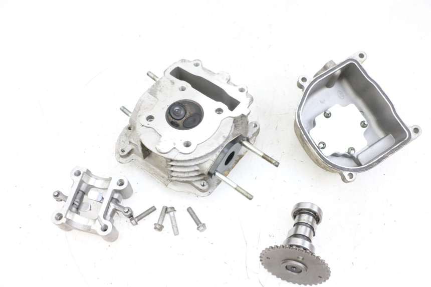 photo de ZYLINDERKOPF SPEEDY HT50QT6 50 - Kennzeichnungen und Originalreferenzen