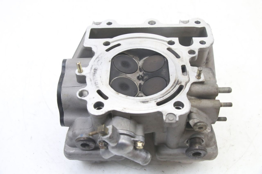 photo de ZYLINDERKOPF KYMCO XCITING 500 (2007 - 2010) - Zoom auf Komponenten