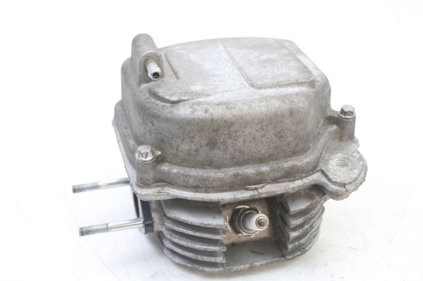 photo de ZYLINDERKOPF LONGJIA SHARPY 125 (2020 - 2024) - Charakteristische Merkmale