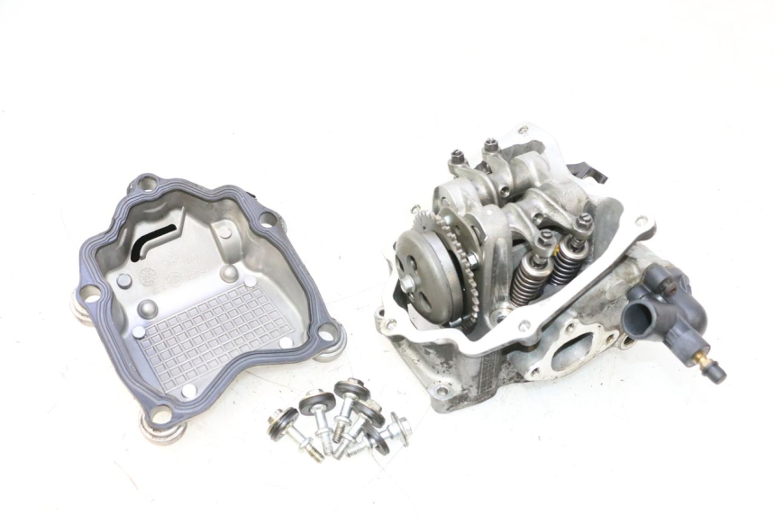 photo de ZYLINDERKOPF PIAGGIO MP3 LT 300 (2010 - 2016) - Geprüftes Gebrauchtteil