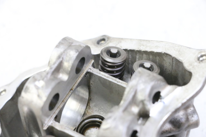 photo de ZYLINDERKOPF PIAGGIO MP3 RL 250 (2006 - 2010) - Zoom auf Komponenten