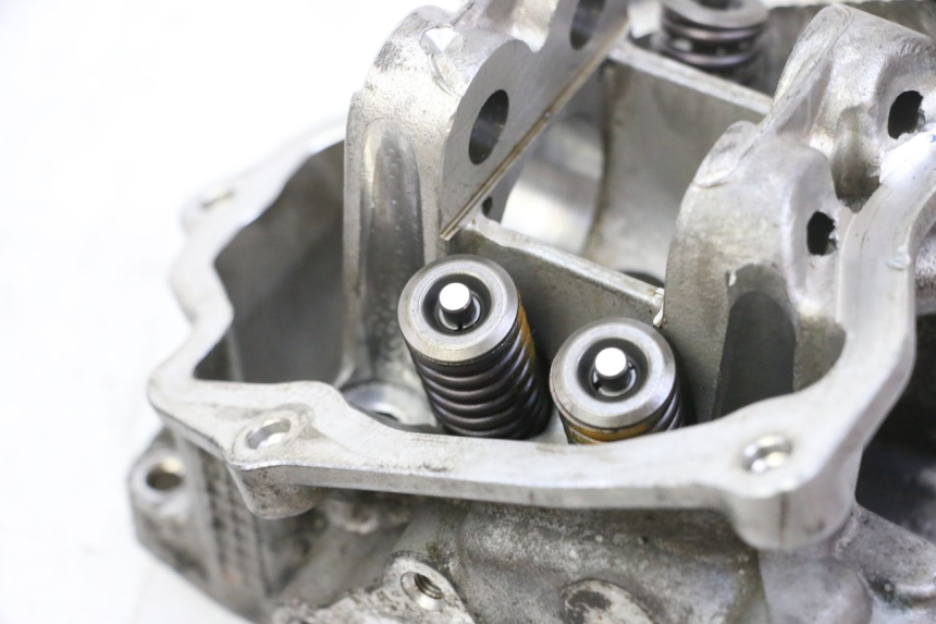 photo de ZYLINDERKOPF PIAGGIO MP3 RL 250 (2006 - 2010) - Hochauflösende Nahaufnahme