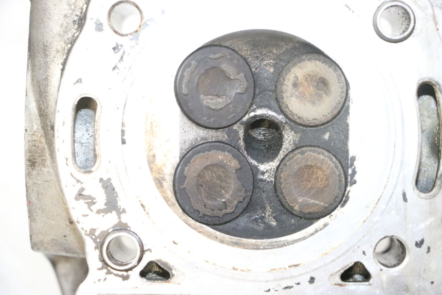 photo de ZYLINDERKOPF PIAGGIO MP3 RL 250 (2006 - 2010) - Kennzeichnungen und Originalreferenzen