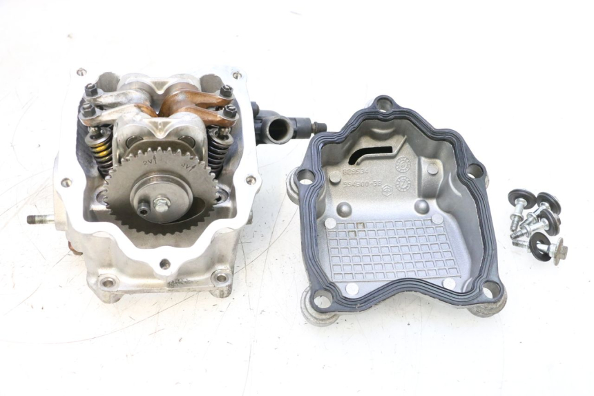 photo de ZYLINDERKOPF PIAGGIO MP3 125 (2006 - 2014) - Technische Nahaufnahme