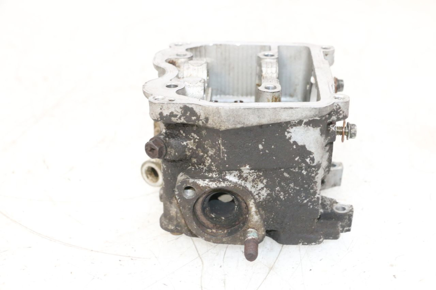 photo de ZYLINDERKOPF YAMAHA NEOS NEO'S 4T 50 (2008 - 2016) - Details der Befestigungspunkte