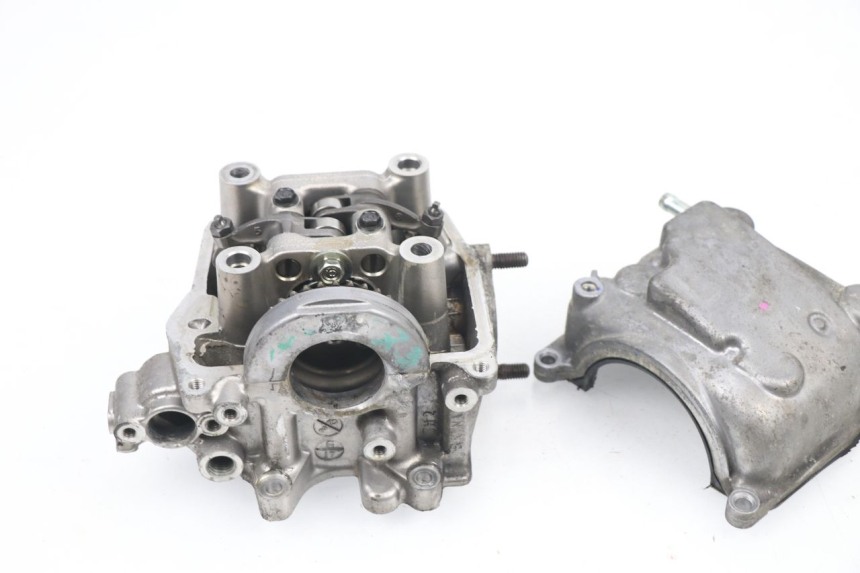 photo de ZYLINDERKOPF HONDA PCX (JF28) 125 (2009 - 2011) - Zoom auf Gebrauchszustand