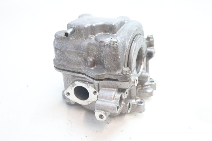 photo de ZYLINDERKOPF HONDA PCX (JF28) 125 (2009 - 2011) - Charakteristische Merkmale