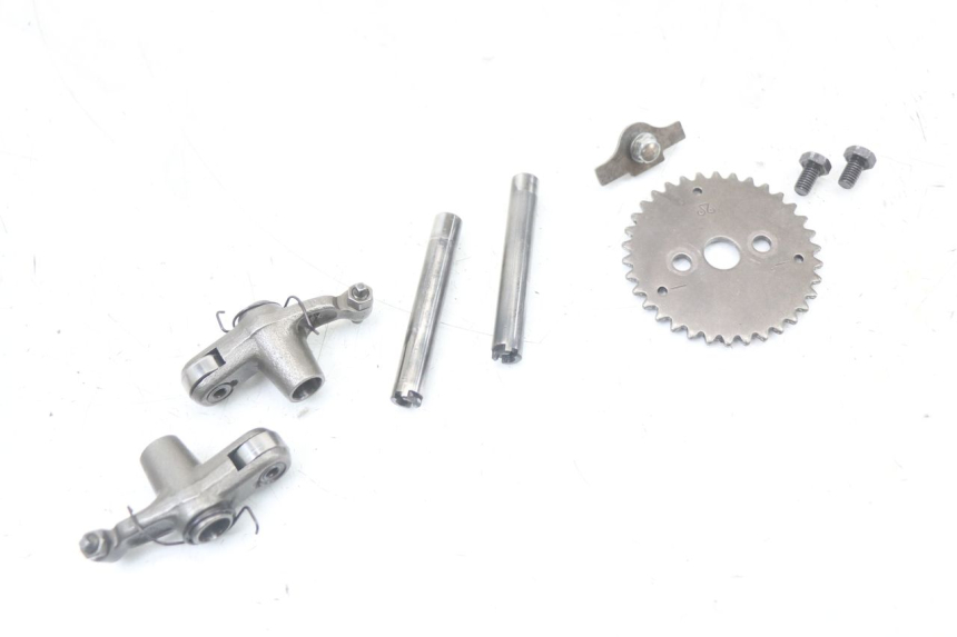 photo de ZYLINDERKOPF PEUGEOT BELVILLE 125 (2017 - 2021) - Zoom auf Komponenten