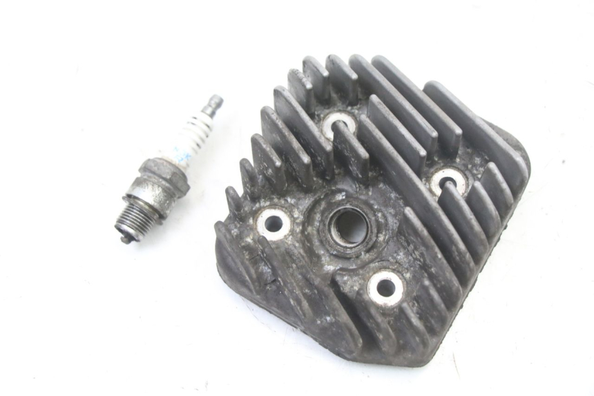 photo de ZYLINDERKOPF PEUGEOT ELYSTAR 50 (2002 - 2014) - Zoom auf Gebrauchszustand