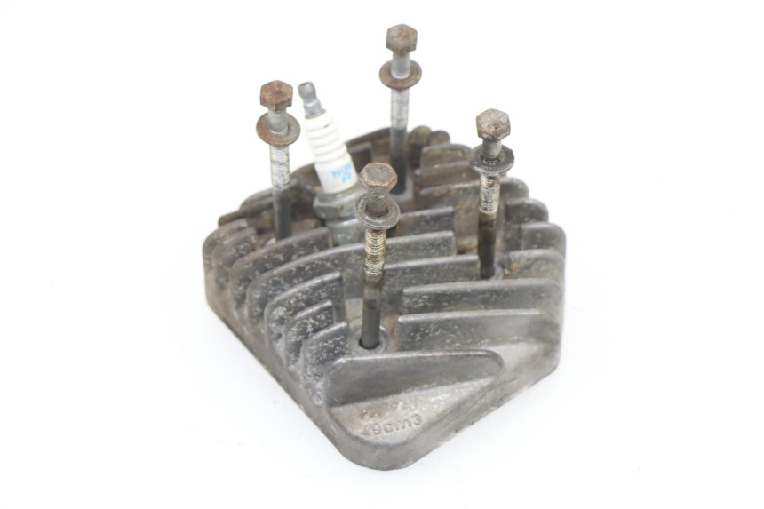 photo de ZYLINDERKOPF PEUGEOT TREKKER TKR 50 (2005 - 2014) - Alternative Perspektive