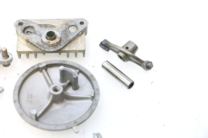photo de ZYLINDERKOPF APOLLO RFZ 125 - Geprüftes Gebrauchtteil